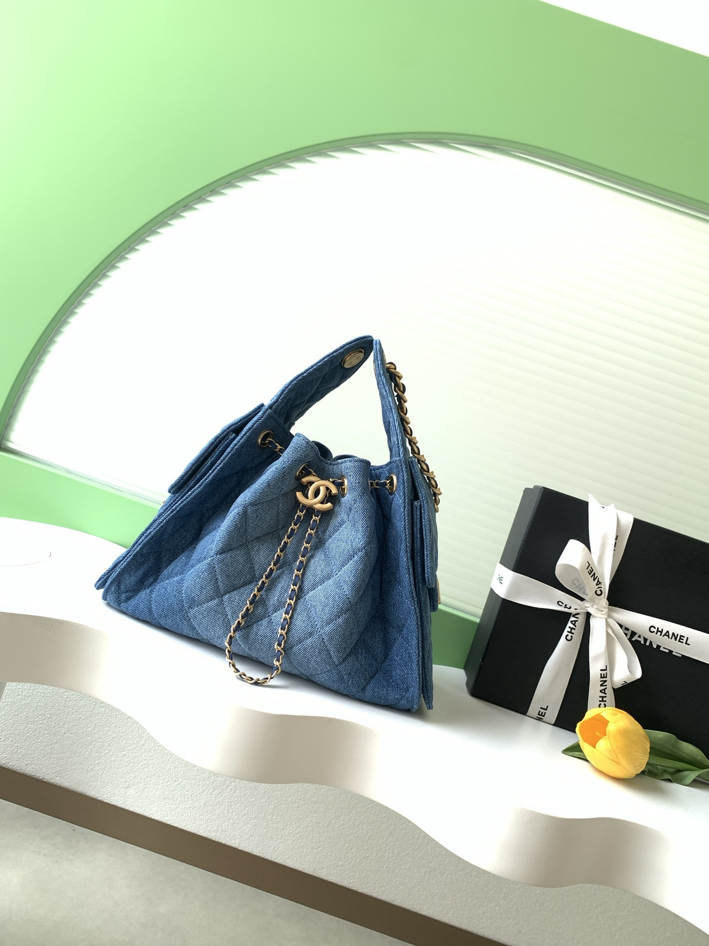 Ch**el 25 small bucket hobo handbag as5293 30x26x14cm