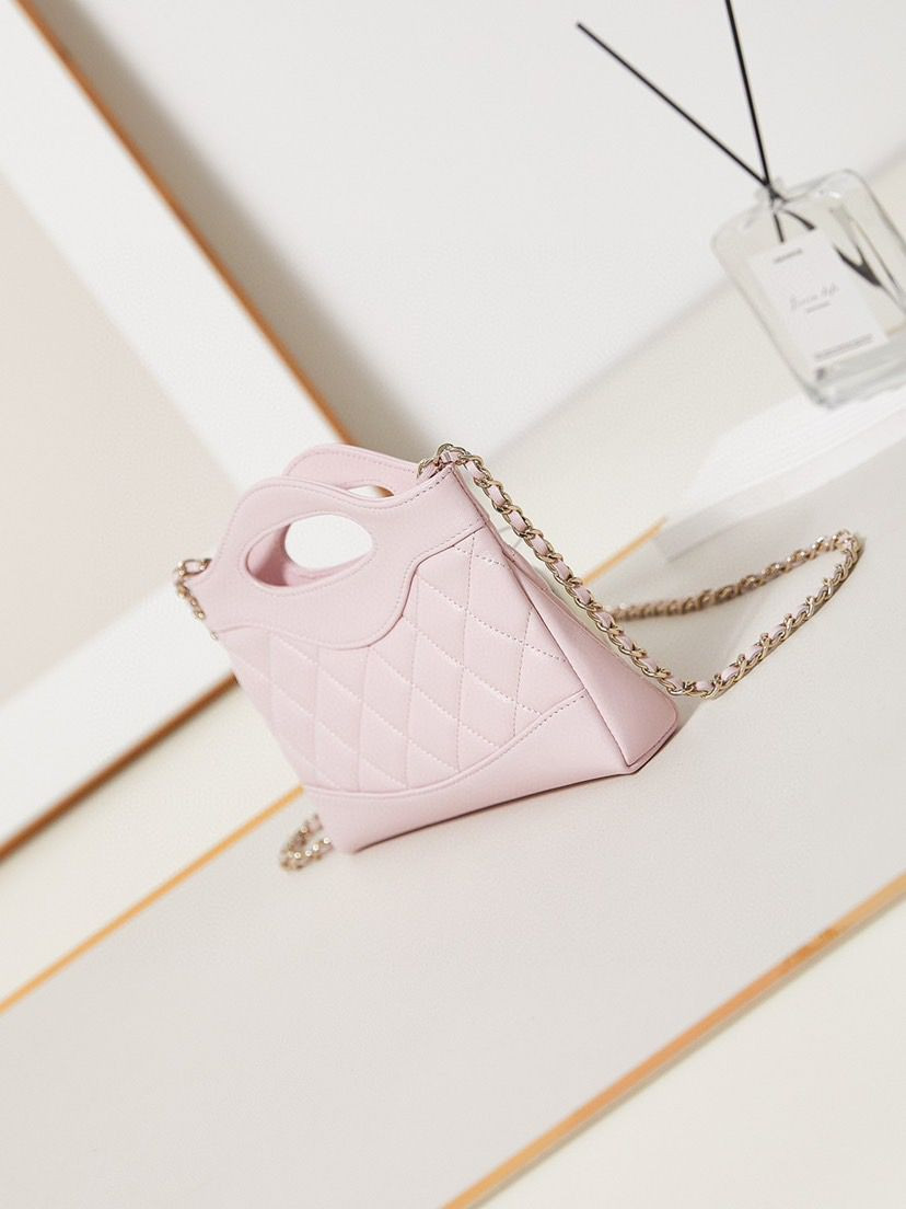 Ch**el 31 NaNo Bag 17.5x20x5cm