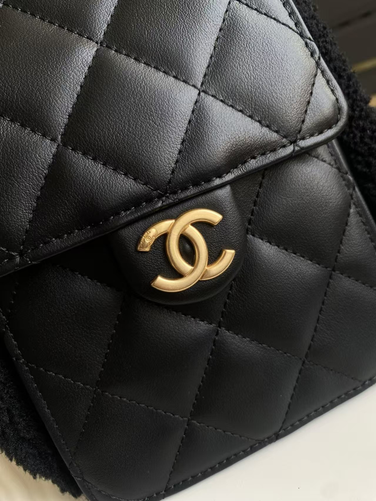 Ch**el 25C Bucket Bag 26x30x14cm