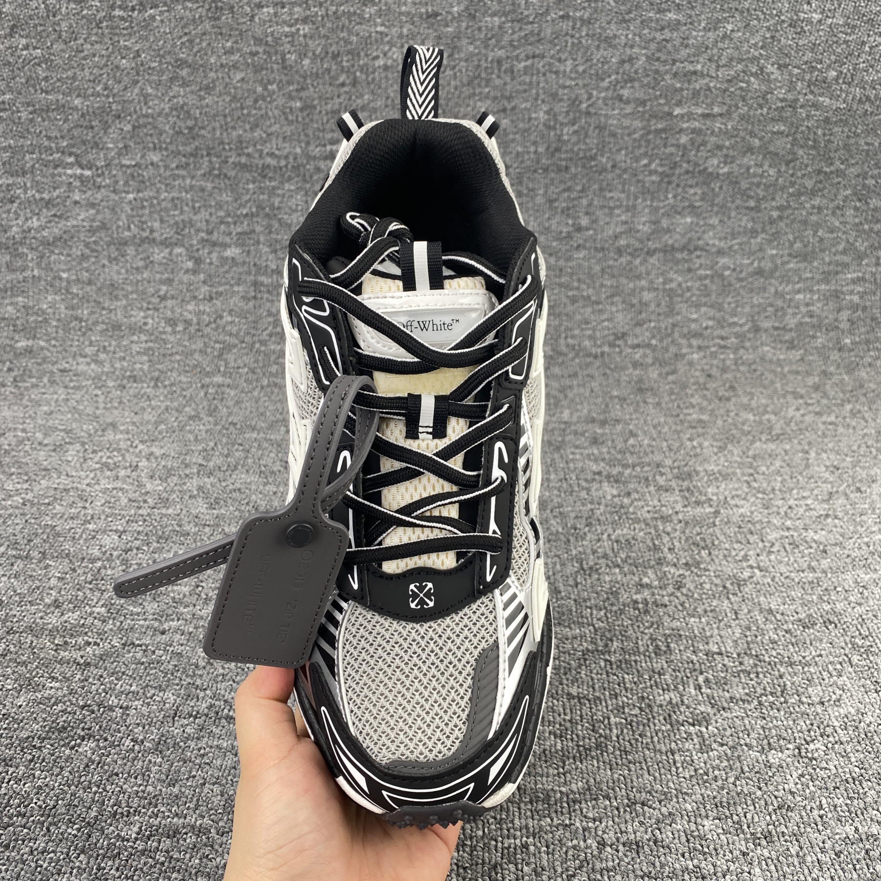 UA Off-White "BE RIGHT BACK"