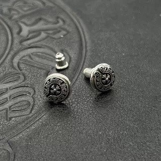 Ch*0me He**ts Earrings