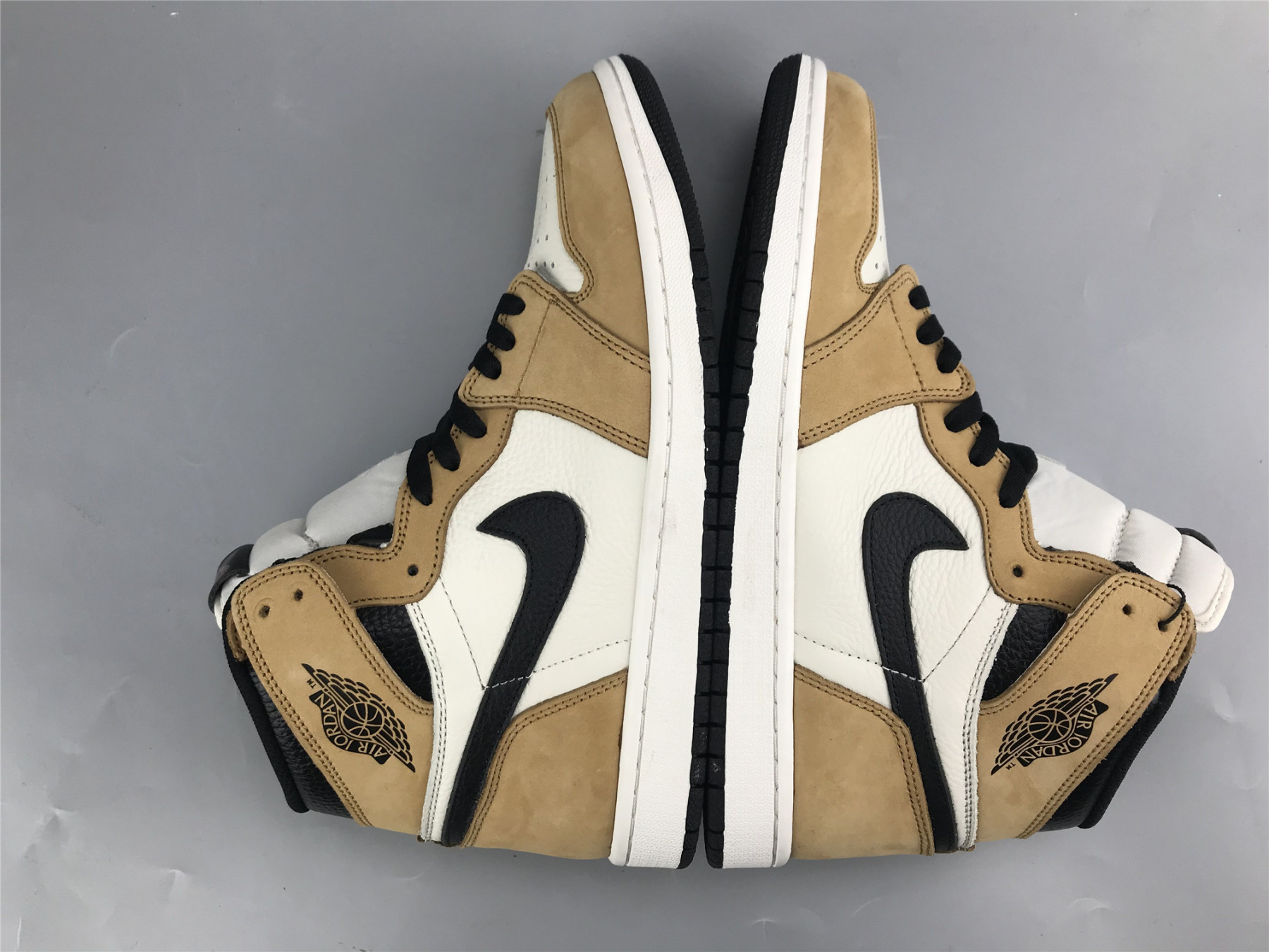 UA AIR JORDAN 1 RETRO HIGH OG "ROOKIE OF THE YEAR"