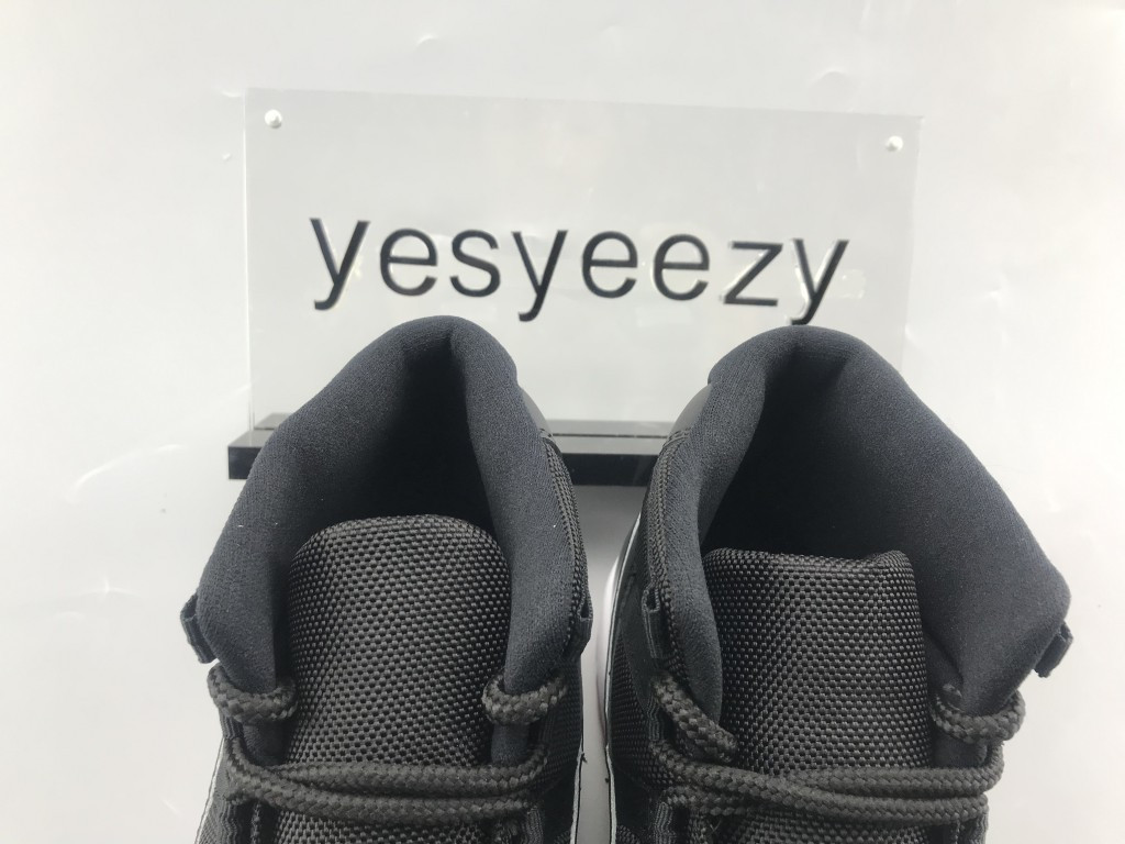 UA AIR JORDAN 11 RETRO "BRED 2019 RELEASE"