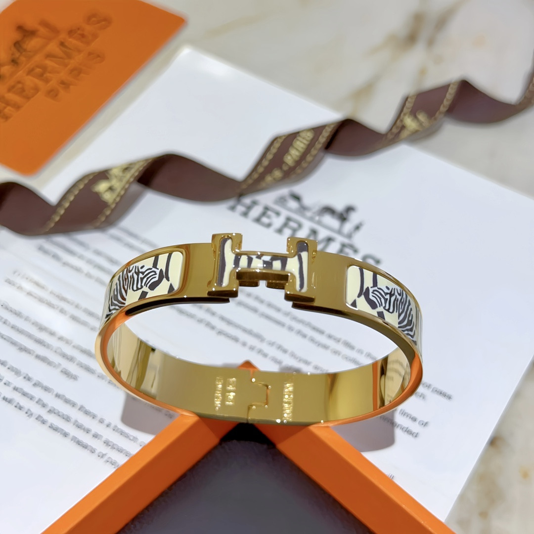 Hermes enamel Bracelet