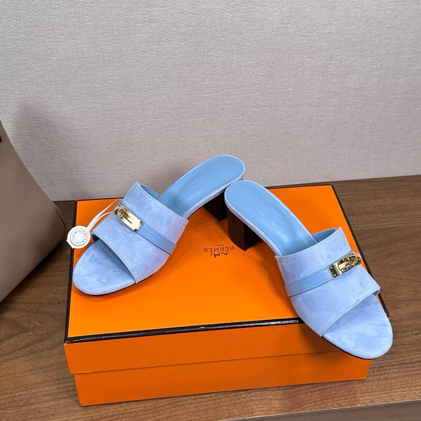 UA H**me5 Gigi 50 sandal