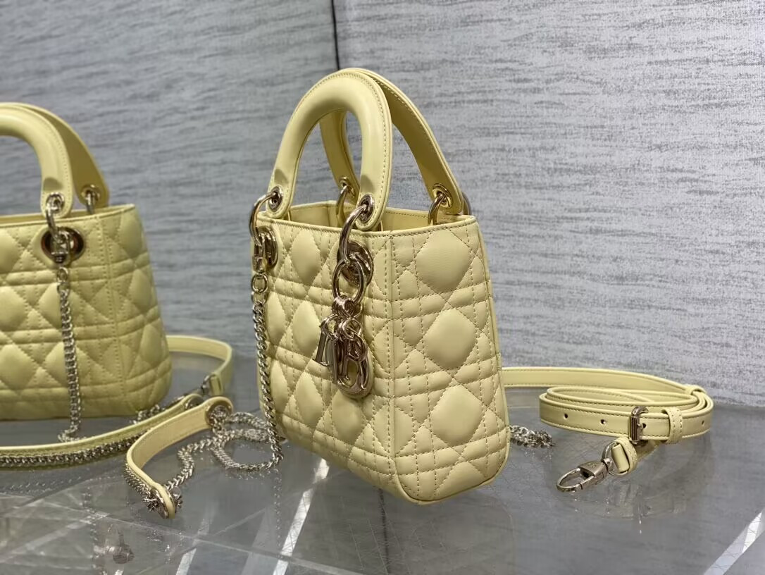 D10r Classic Lady 17×7×15cm