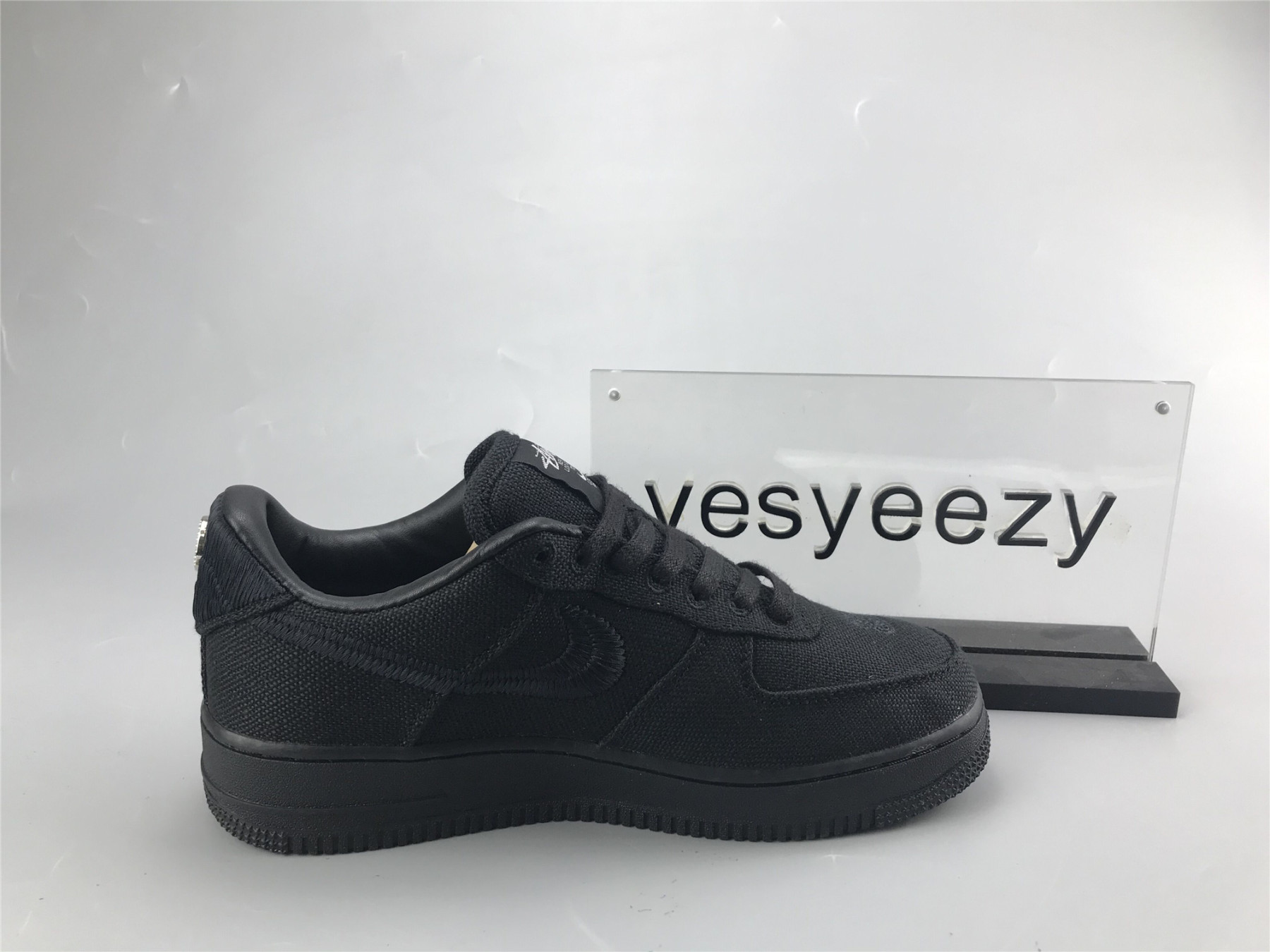UA NIKE STUSSY X AIR FORCE 1 LOW 'TRIPLE BLACK'
