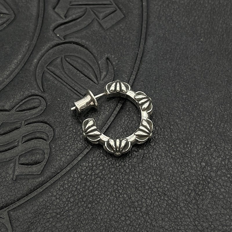 Ch*0me He**ts Earrings