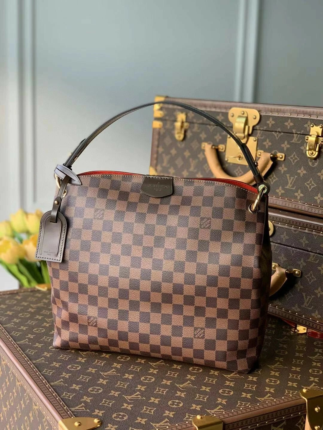 LV GRACEFUL PM N44044