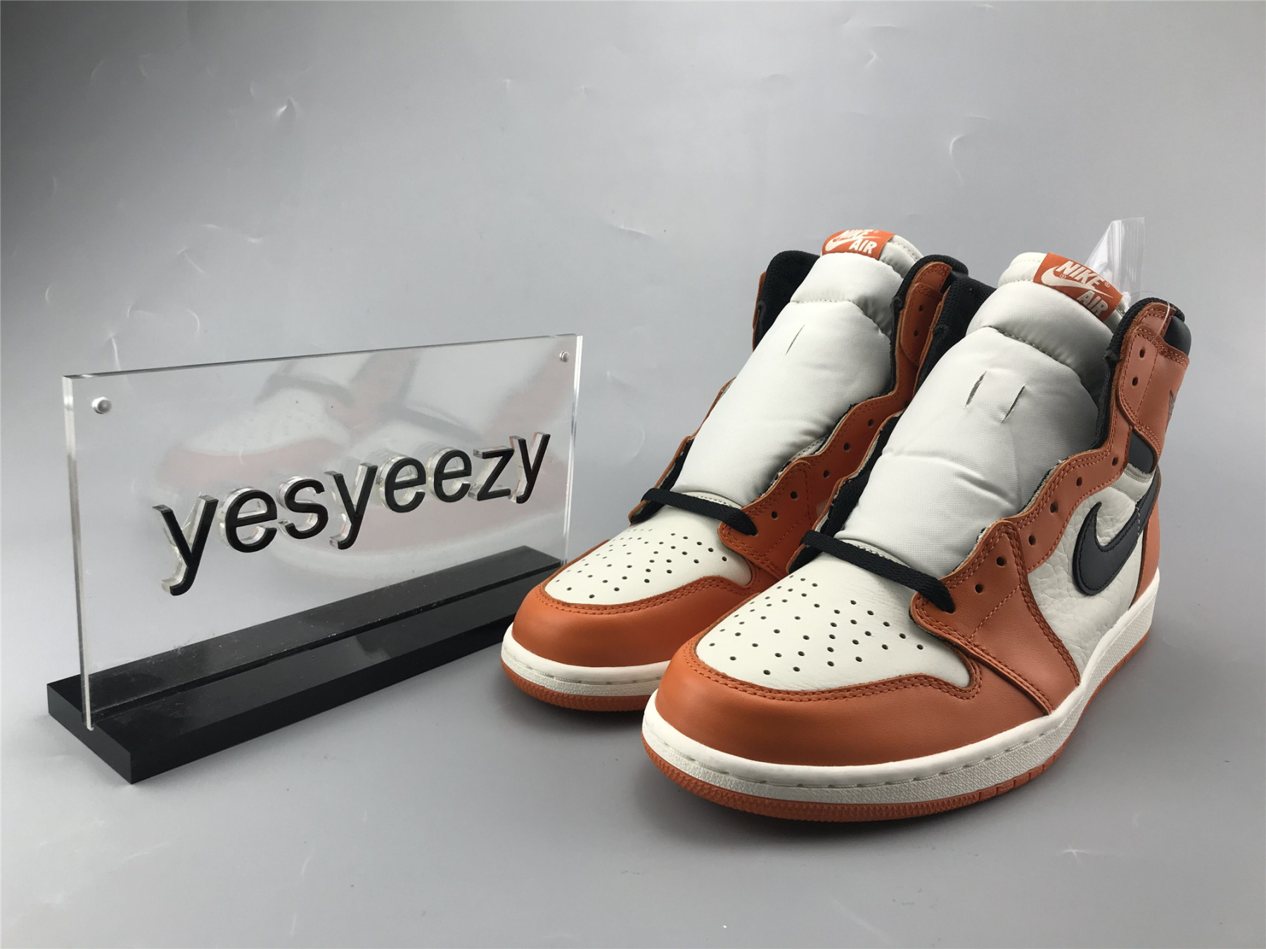 UA AIR JORDAN 1 RETRO HIGH OG "SHATTERED BACKBOARD AWAY"