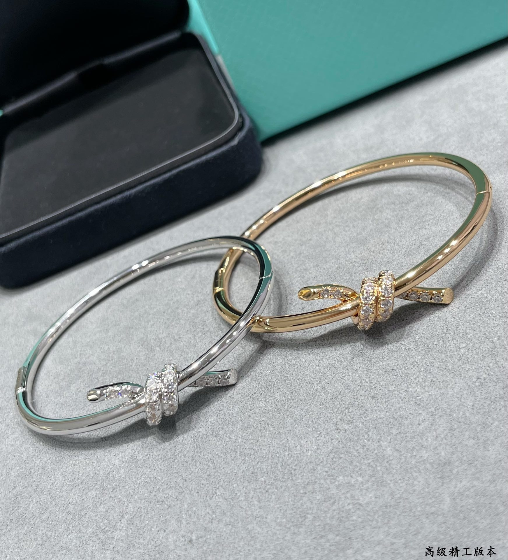 T*f*ny & Co. Knot D1am0nd Half Circle Bracelet