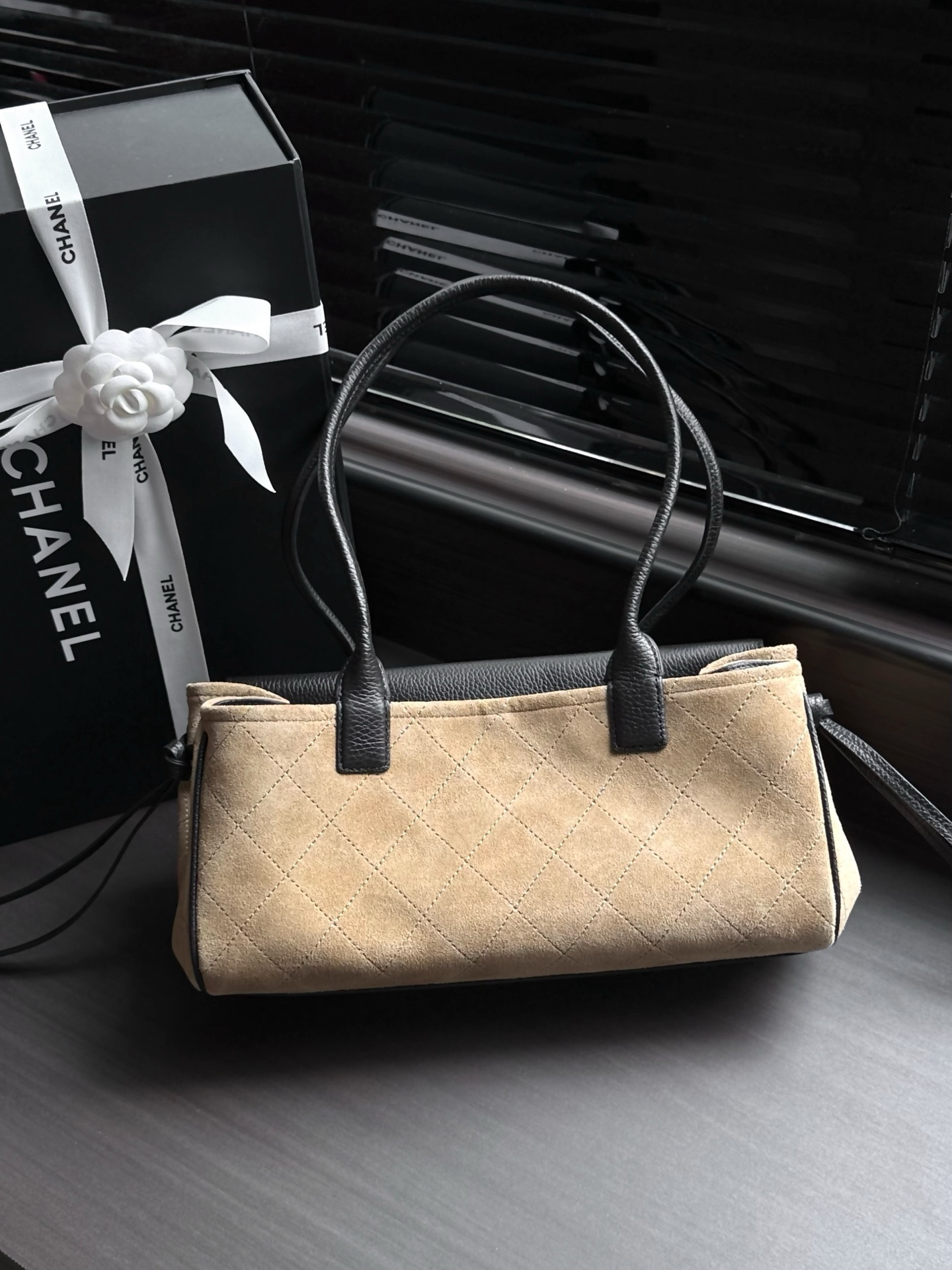 Ch**el Small Tote AS6288 15x31x12cm