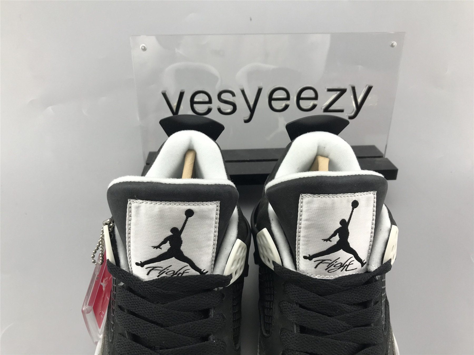 UA AIR JORDAN 4 RETRO "FEAR PACK"