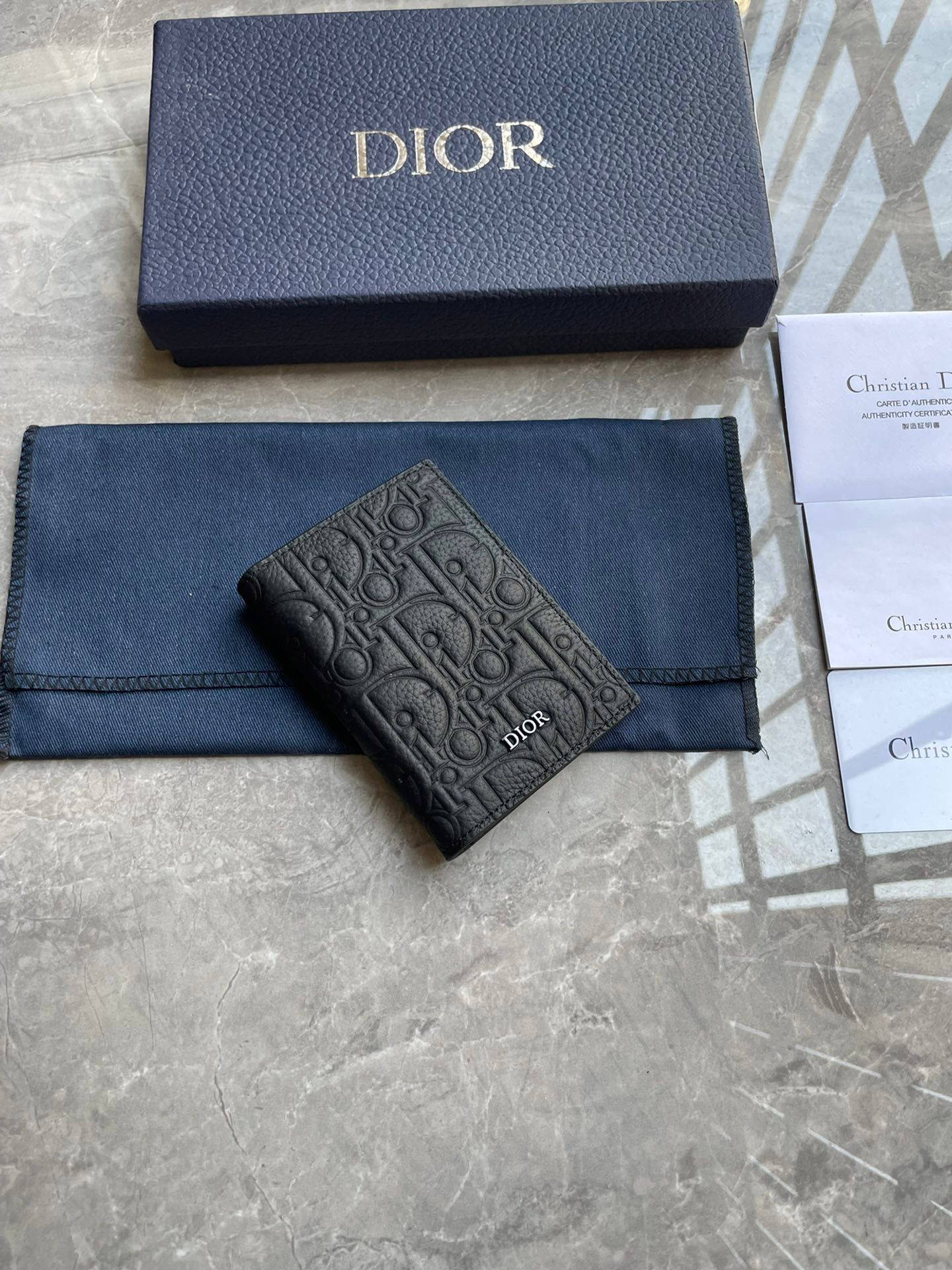D10r Card Holder