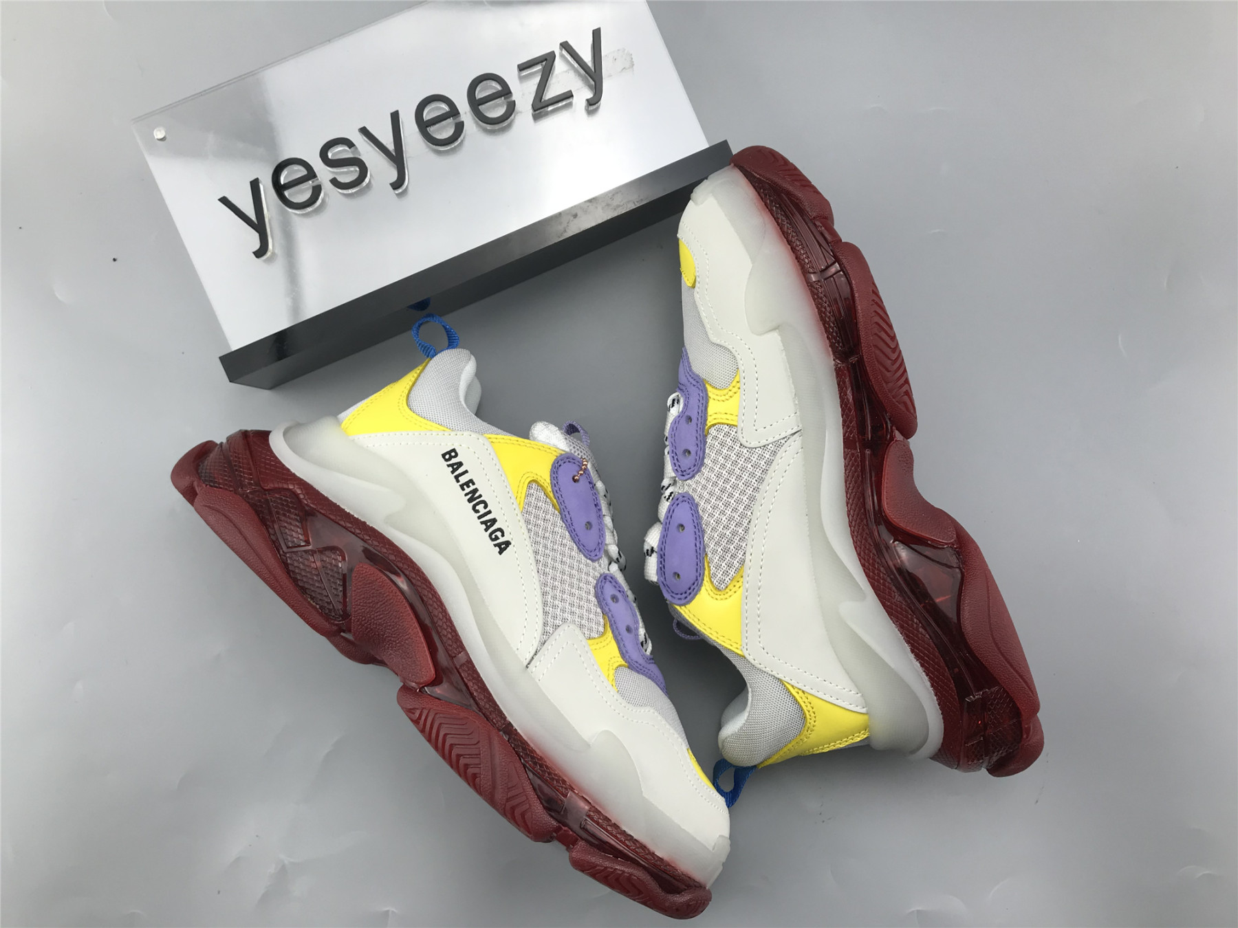 UA TRIPLE S SNEAKER RED PURPLE