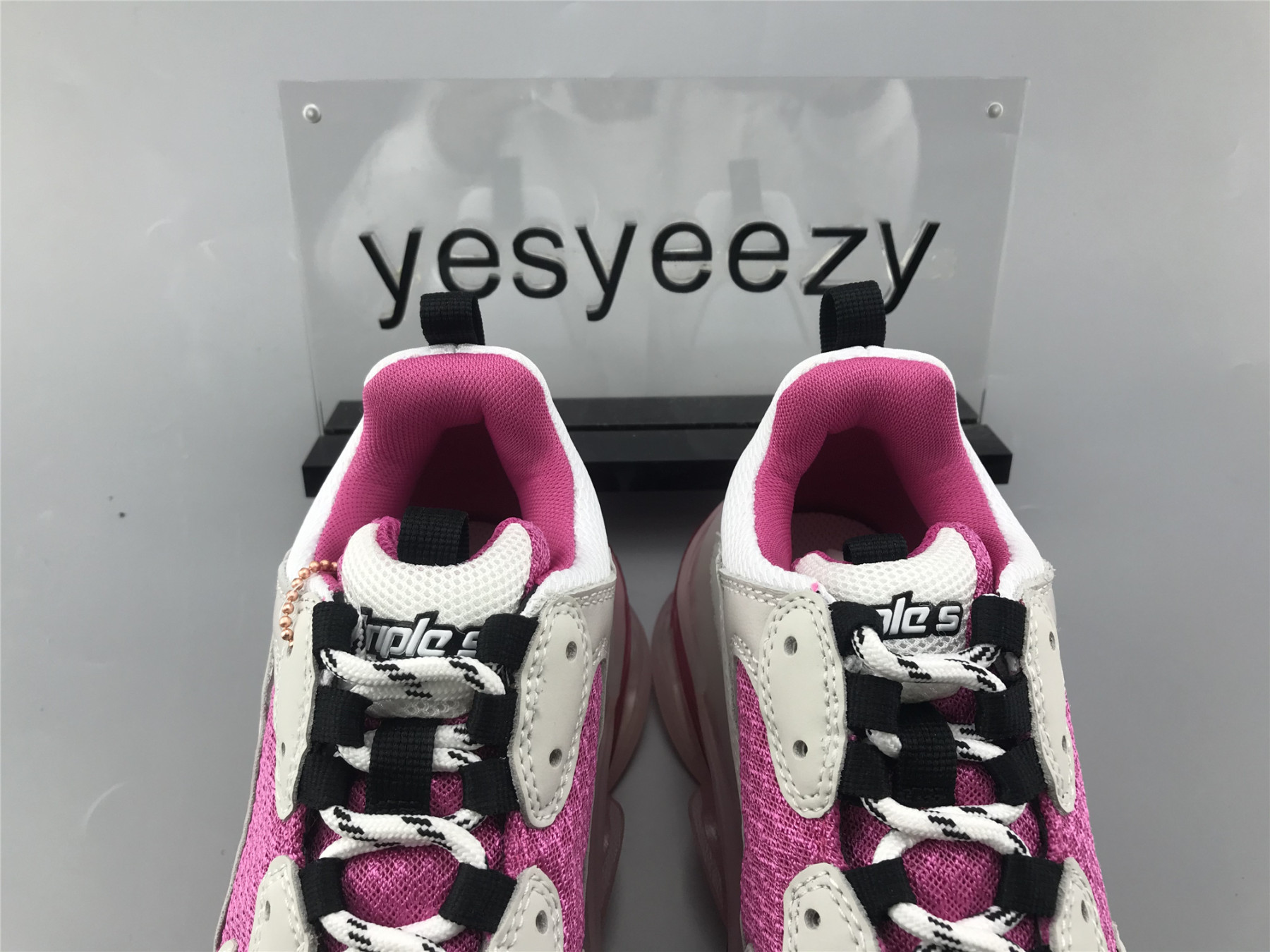 UA TRIPLE S CLEAR SOLE SNEAKER PURPLE RED