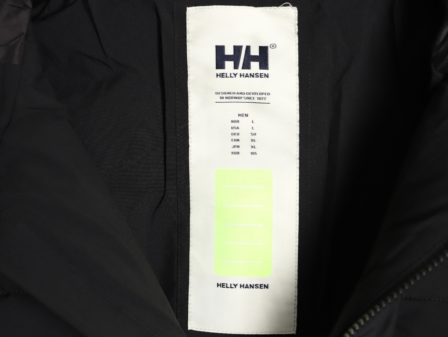 HELLY HANSEN Short Puffer jacket