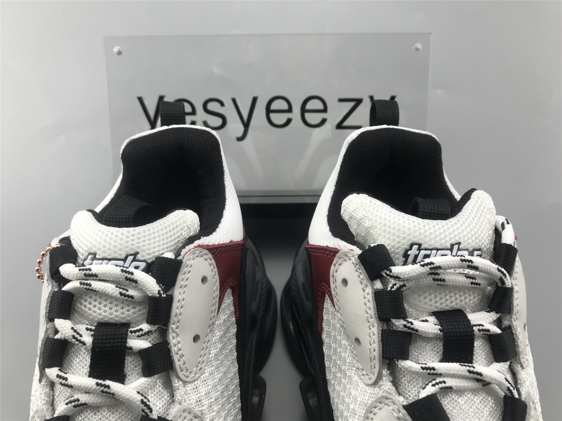 UA TRIPLE S SNEAKER BLACK BROWN RED