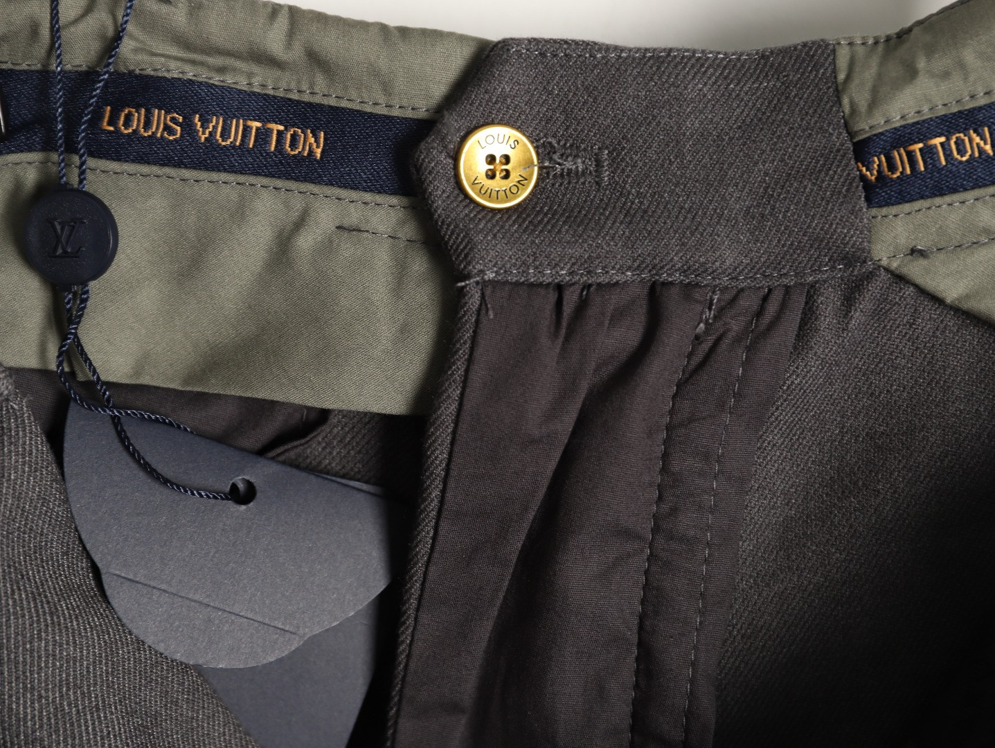 l0vis Vvtt0n lv 26ss pants suit