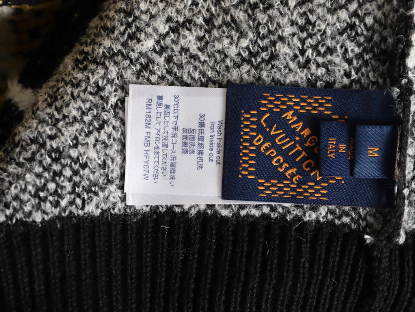 L0vis Vvtt0n 24Fw Knitting Sweaters