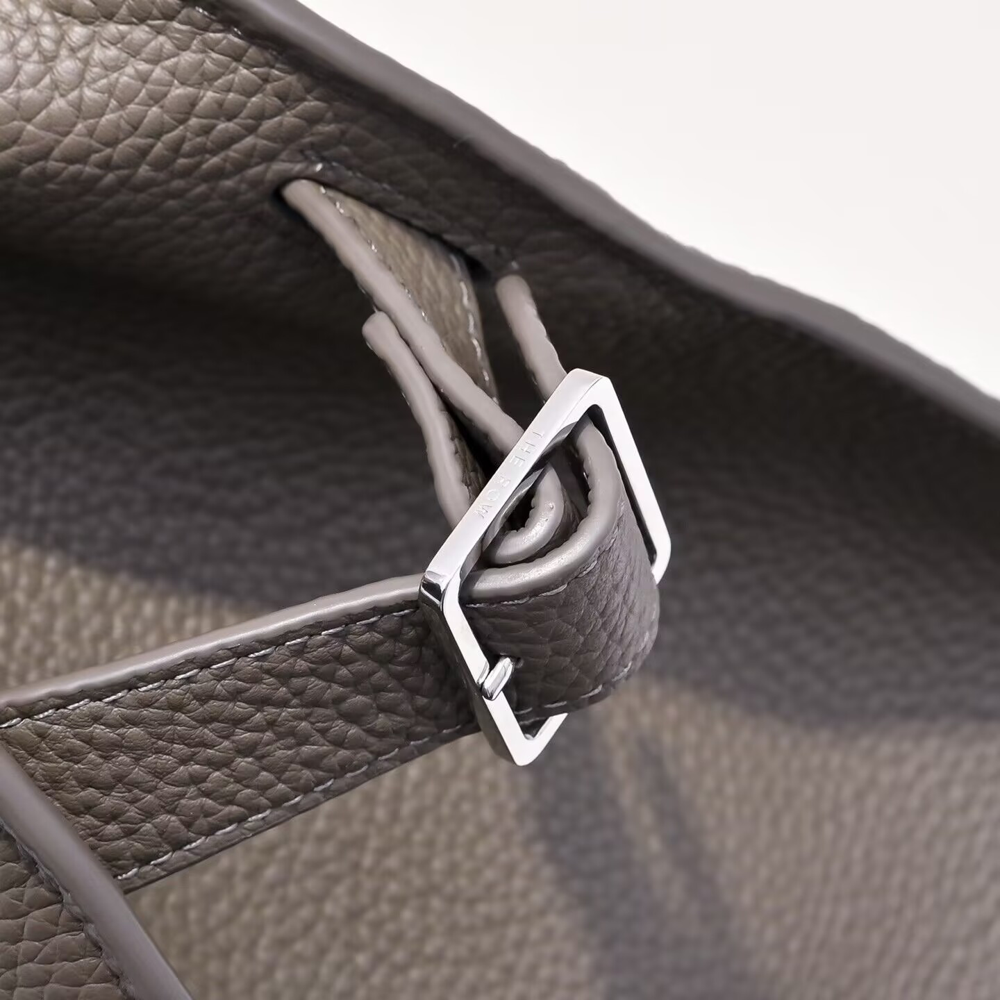 The R0w MARGAUX 12 32x15x25cm