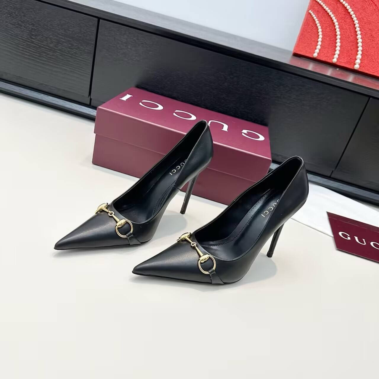 UA Gvc*1 Donna pump