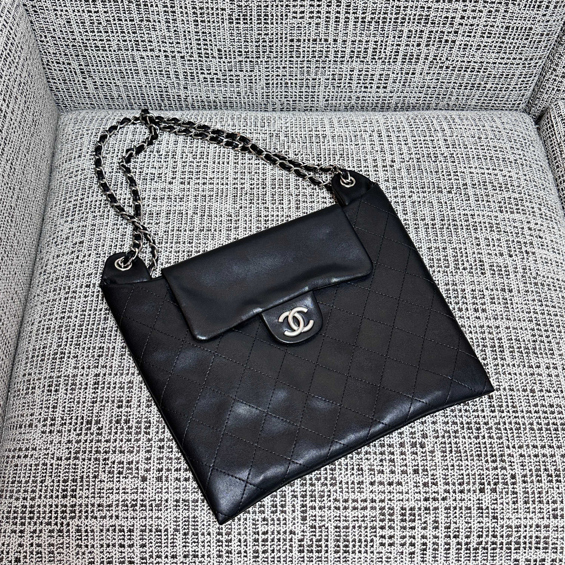 Ch**el hobo bag 36x32x3cm