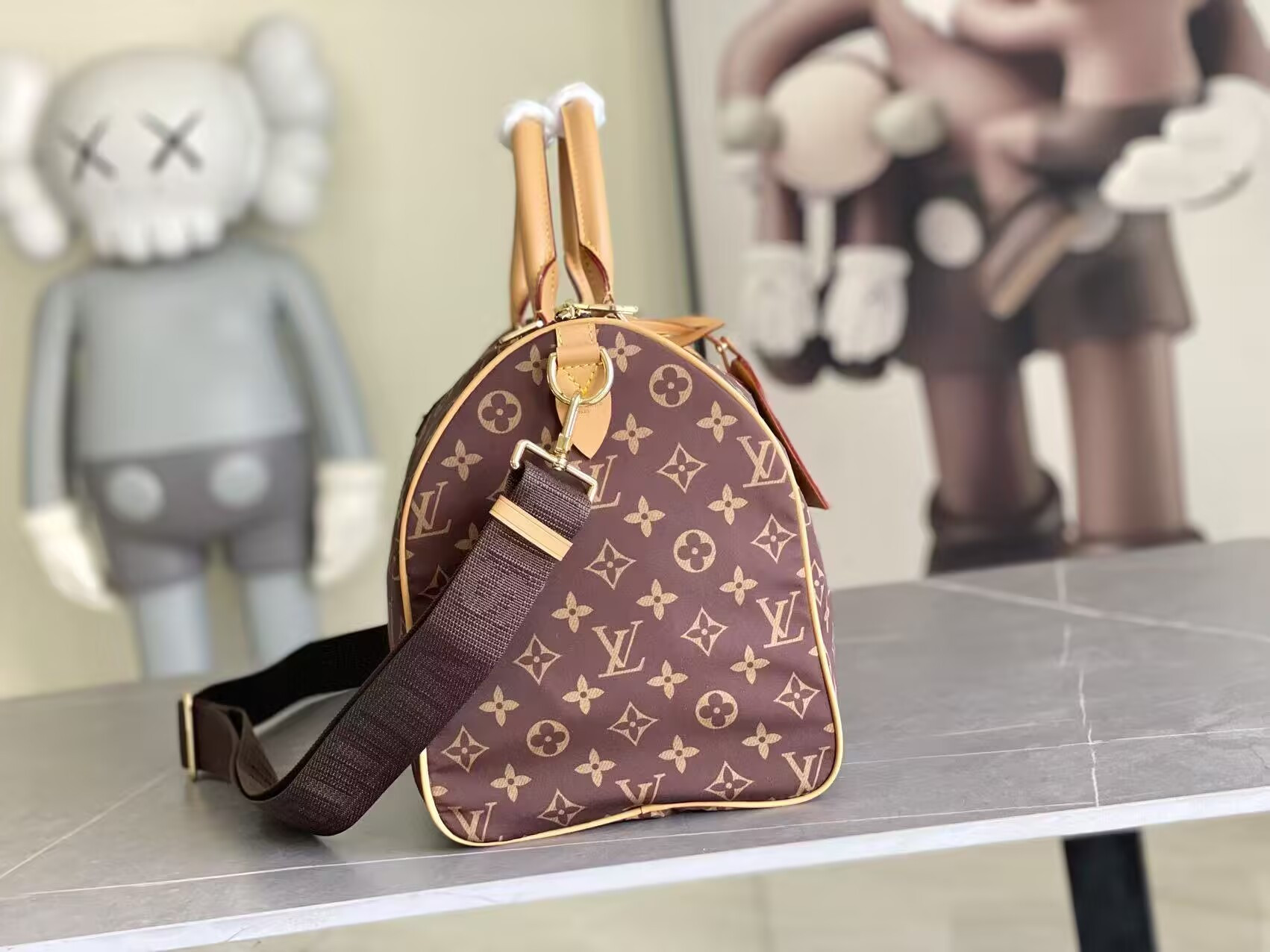LV Speedy 40 Bandoulière Silk Tech M2A453 40 x 26 x 23 cm