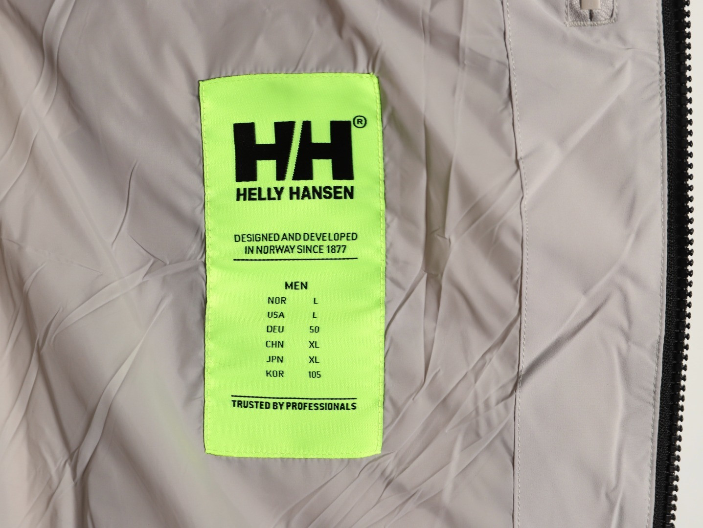 HELLY HANSEN Short Puffer jacket