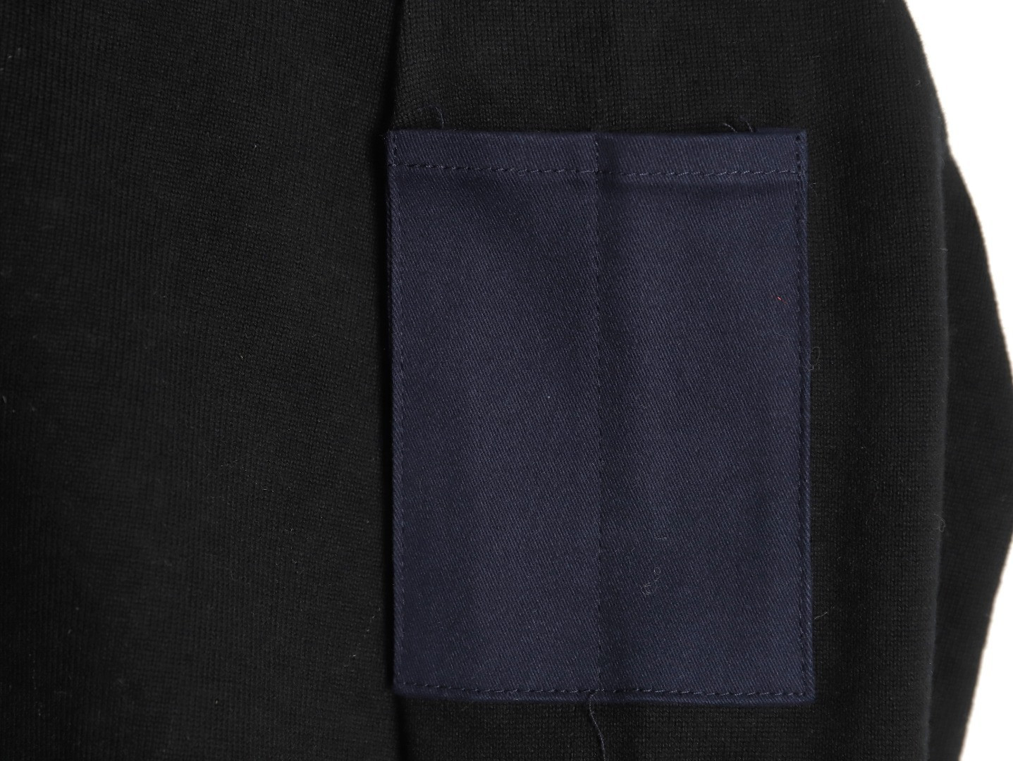 LOEWE Knitting Sweaters