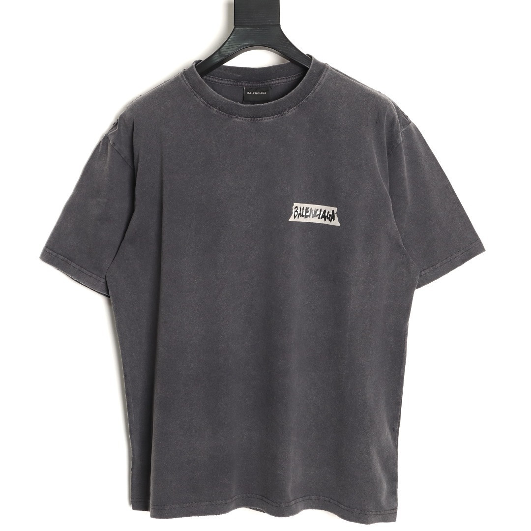 Ba1en*iaga short-sleeved t-shirt