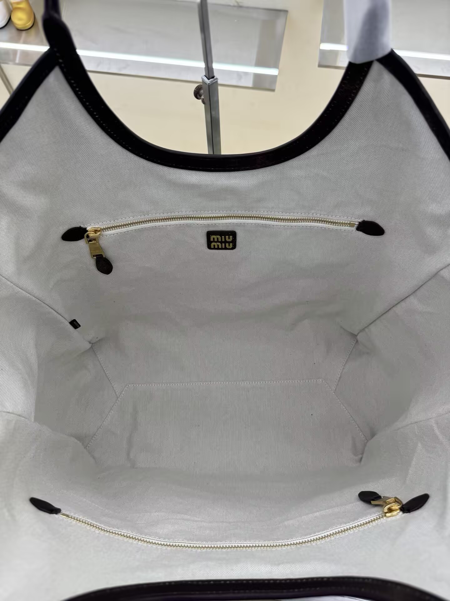 Miu Miu IVY Bag 37x 36x18cm