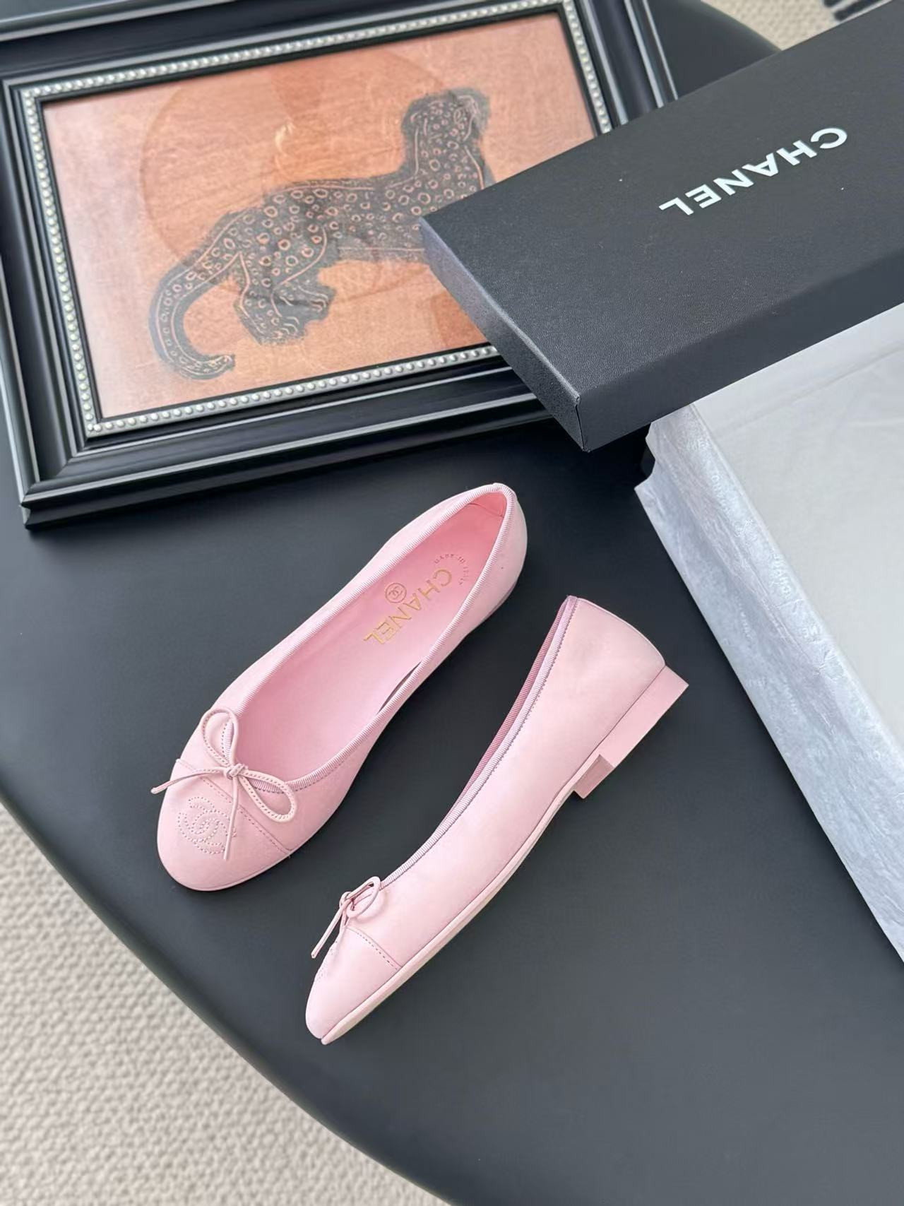 UA Ch**el BALLET FLATS