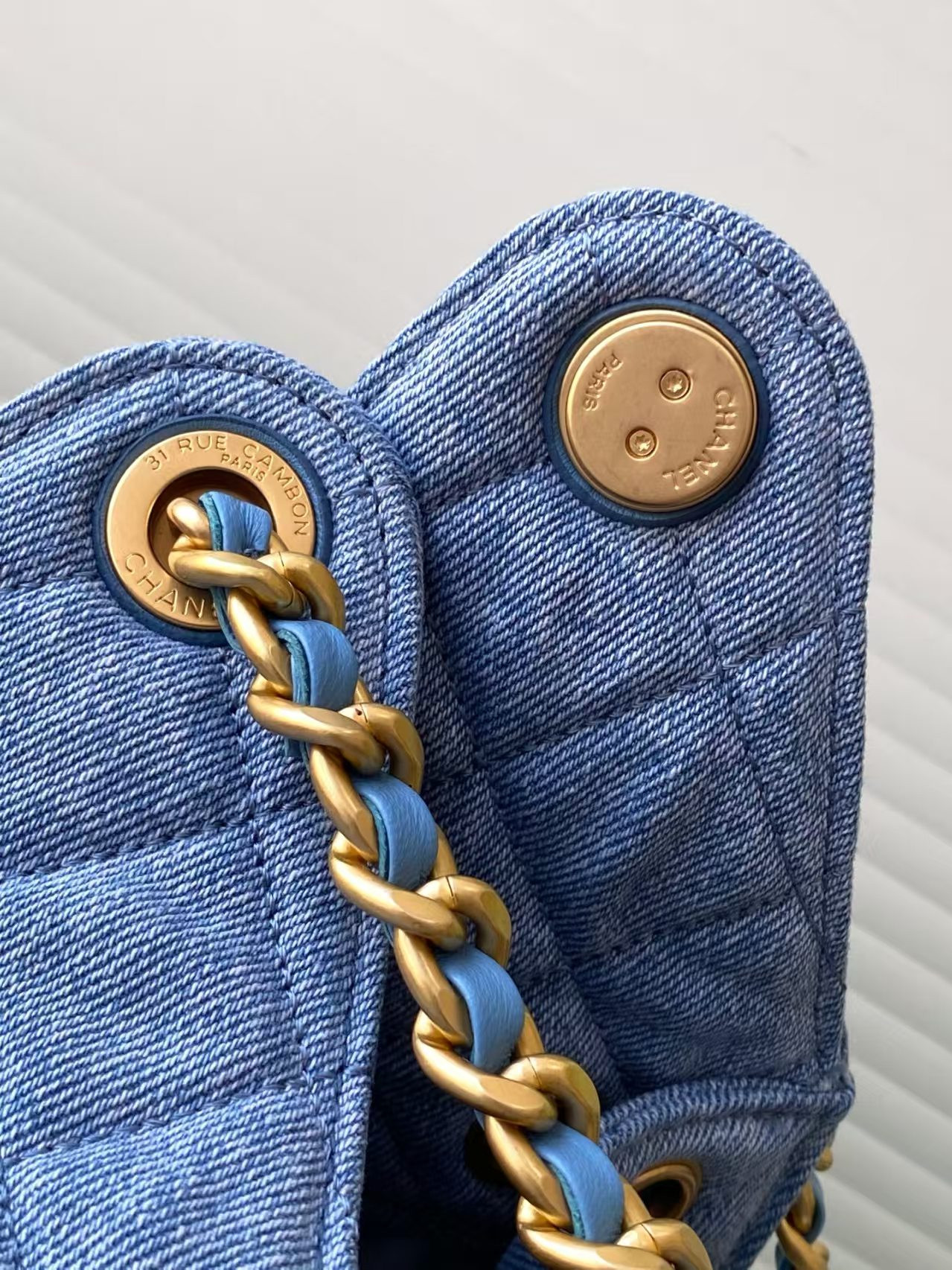 Ch**el 25C Bucket Bag 26x30x14cm