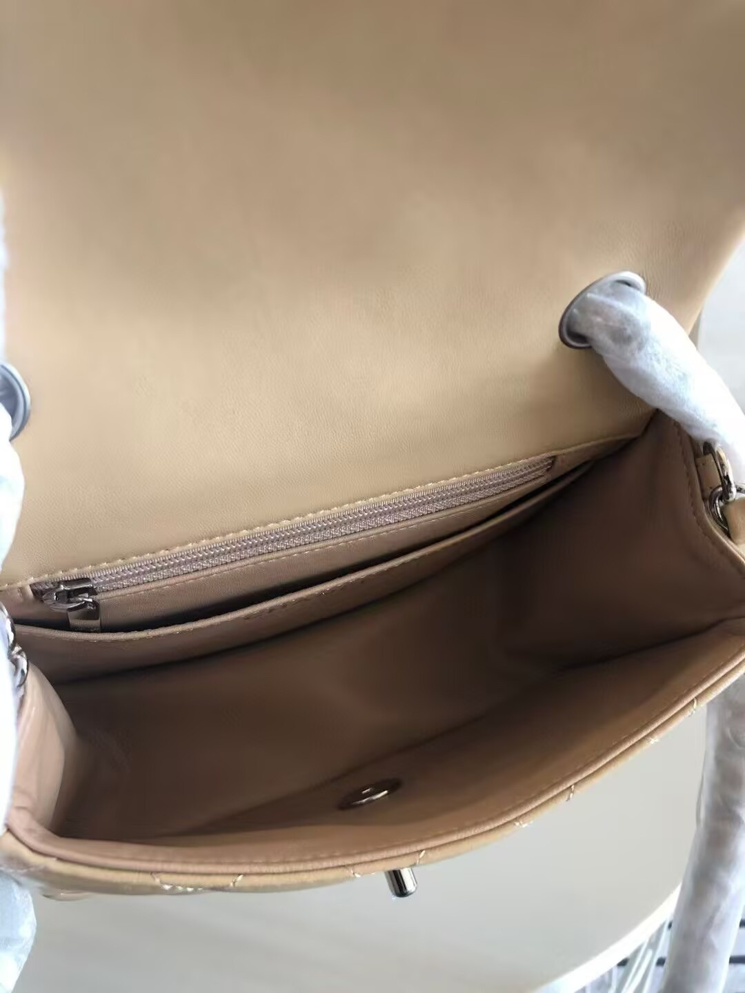 Ch**el Mini Classic Handbag Lambskin & Silver-Tone Metal 13.5x 17x8cm