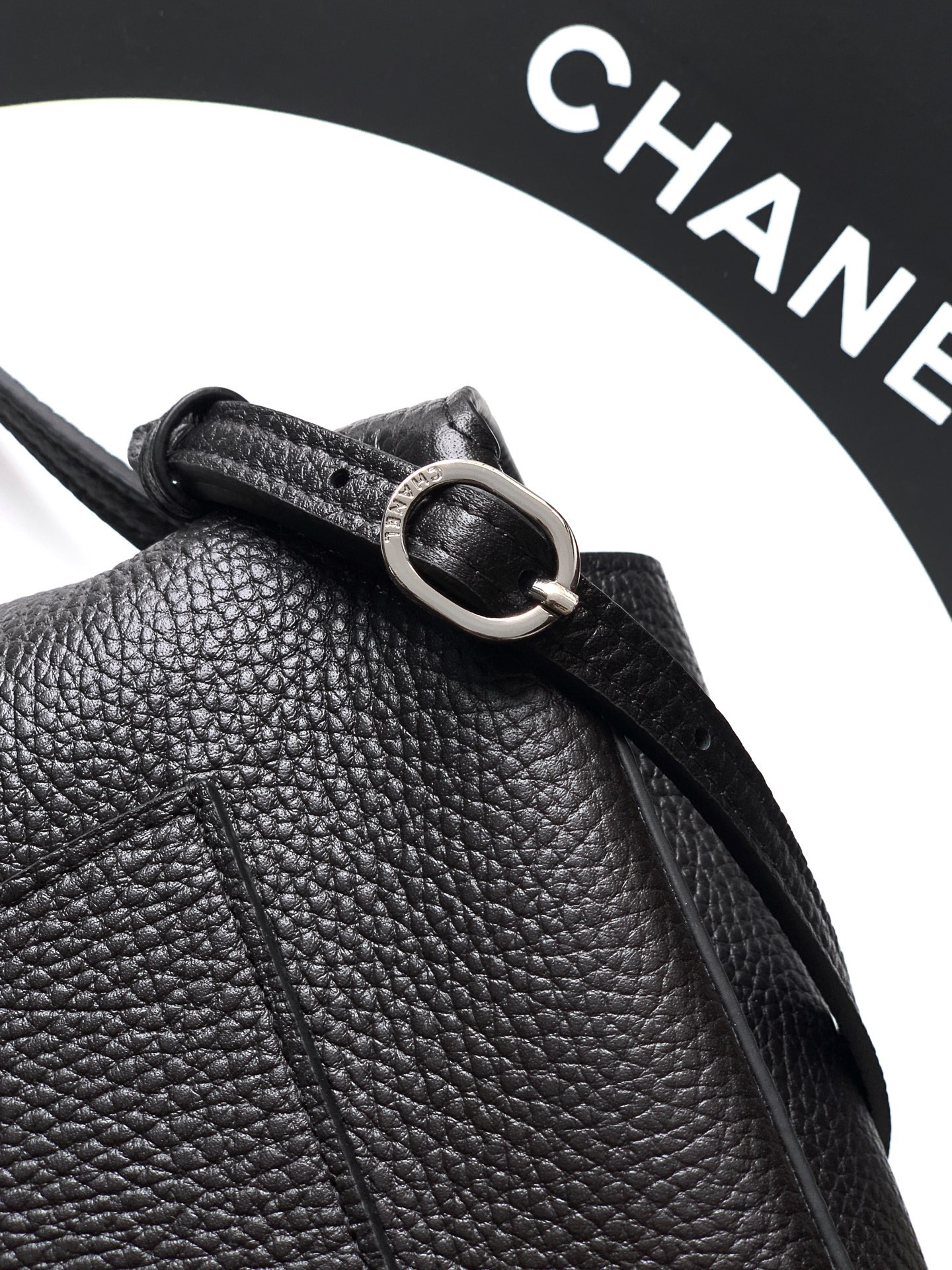 Ch**el maxi flapbag as6231 19.5x32x10cm
