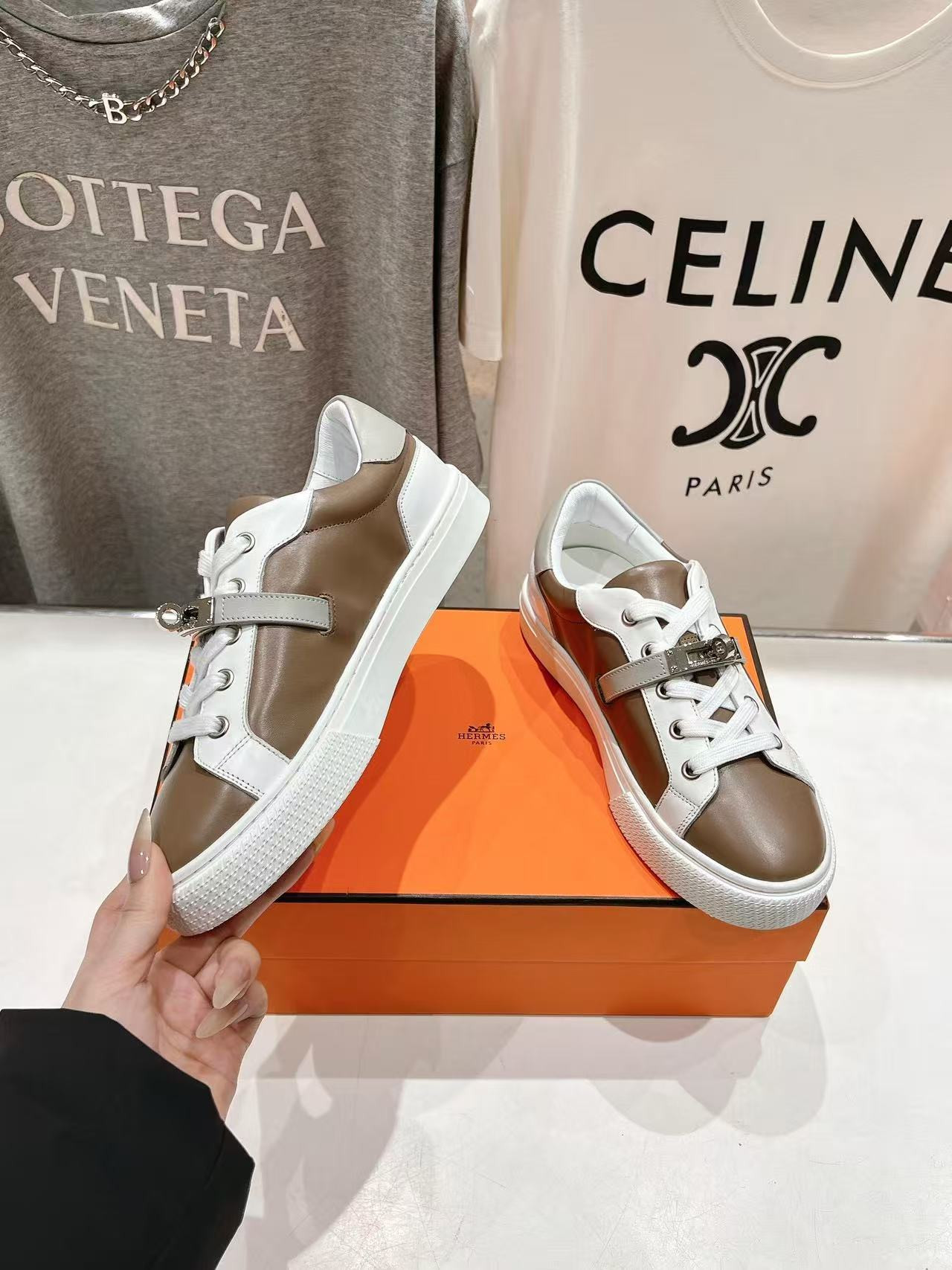 UA H**me5 Day Sneaker