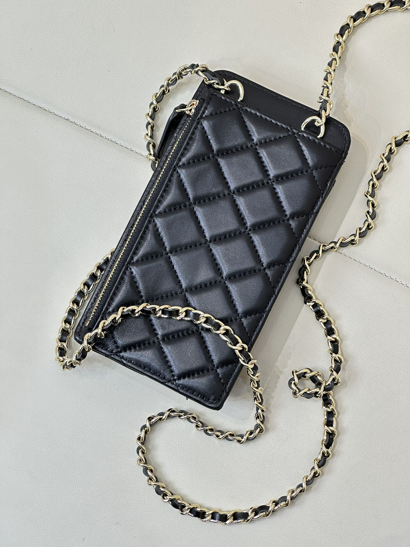 Chanel Phone Bag 18x9x3cm