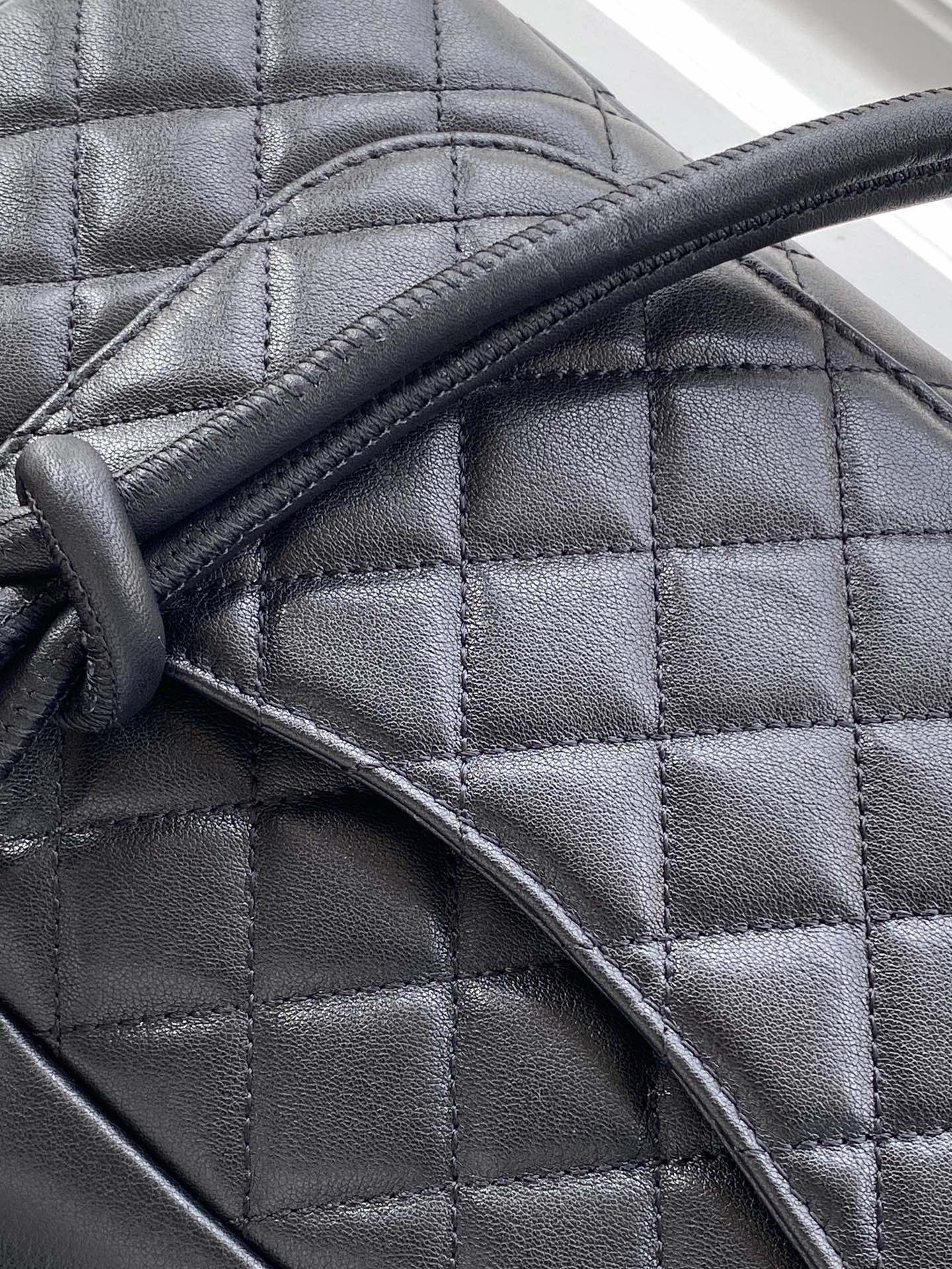 Chanel Cambon Tote Bag 15x27x10cm