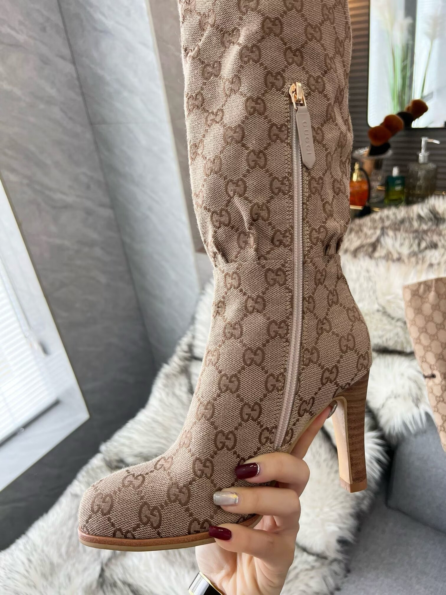 UA Gvc*1 Boot 8.5cm Heel