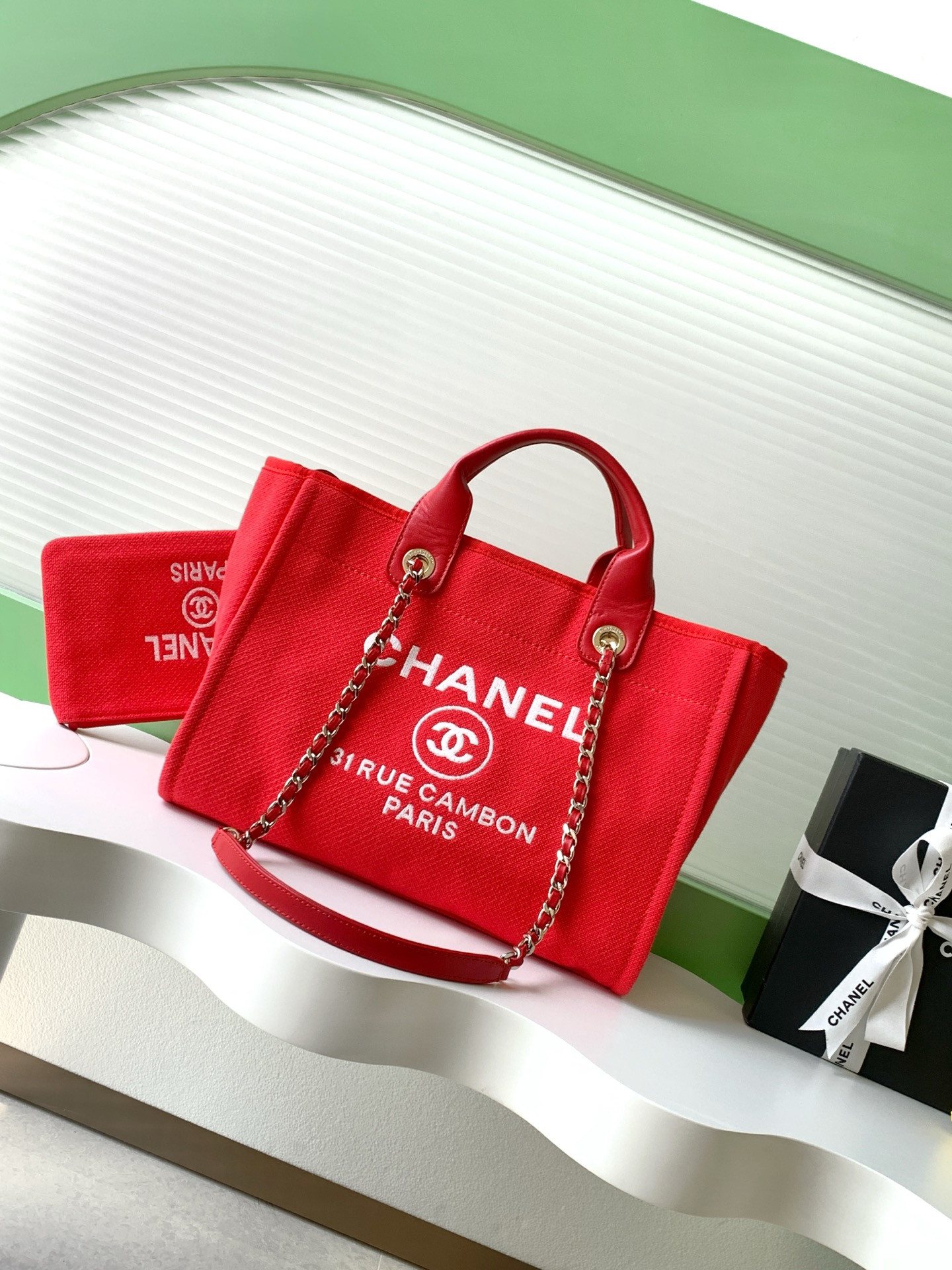 Ch**el deauville tote shopping bag 33x22x13cm