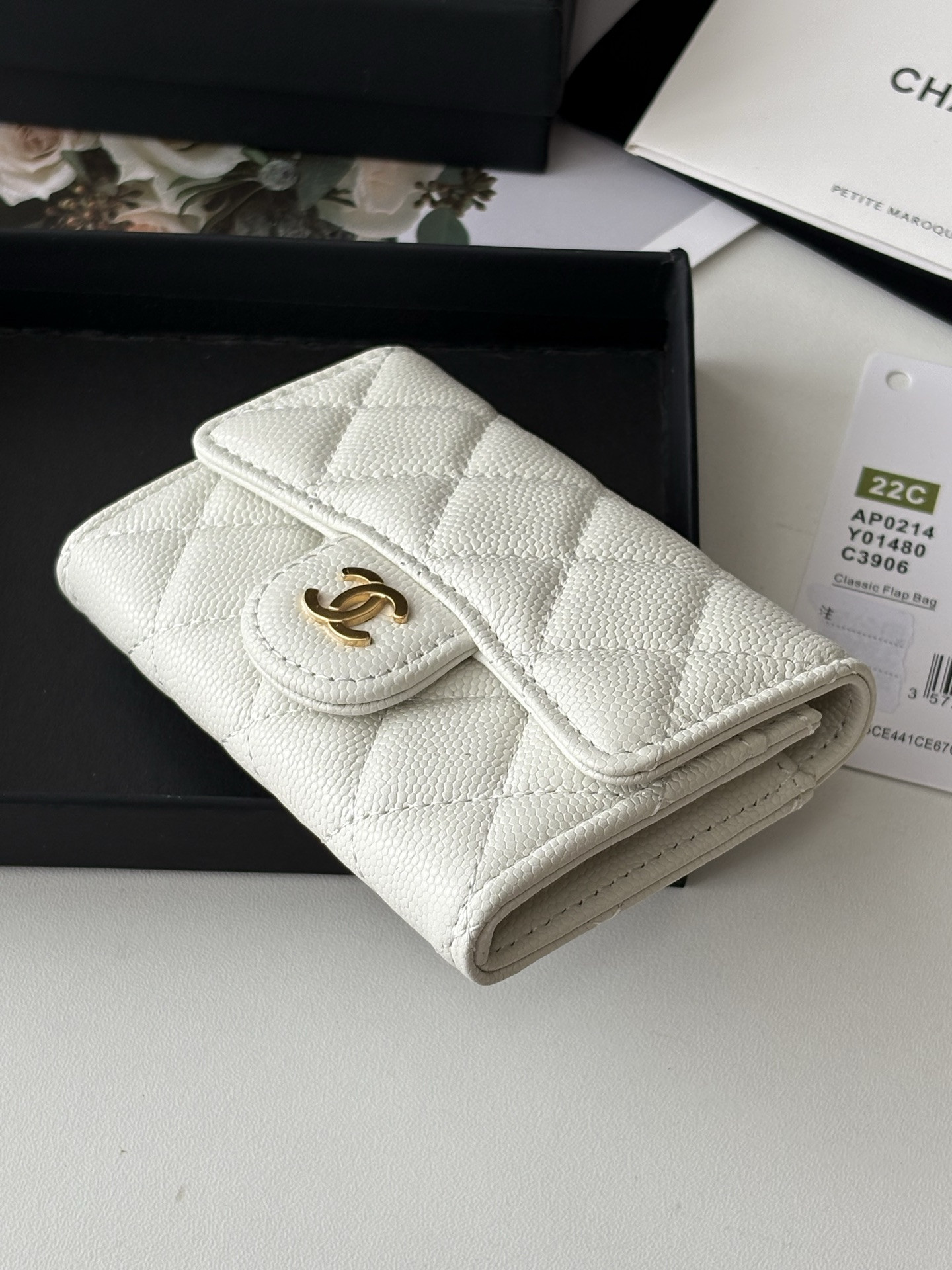 Ch**el Flap Card Holder AP0214 11x8.5x3cm