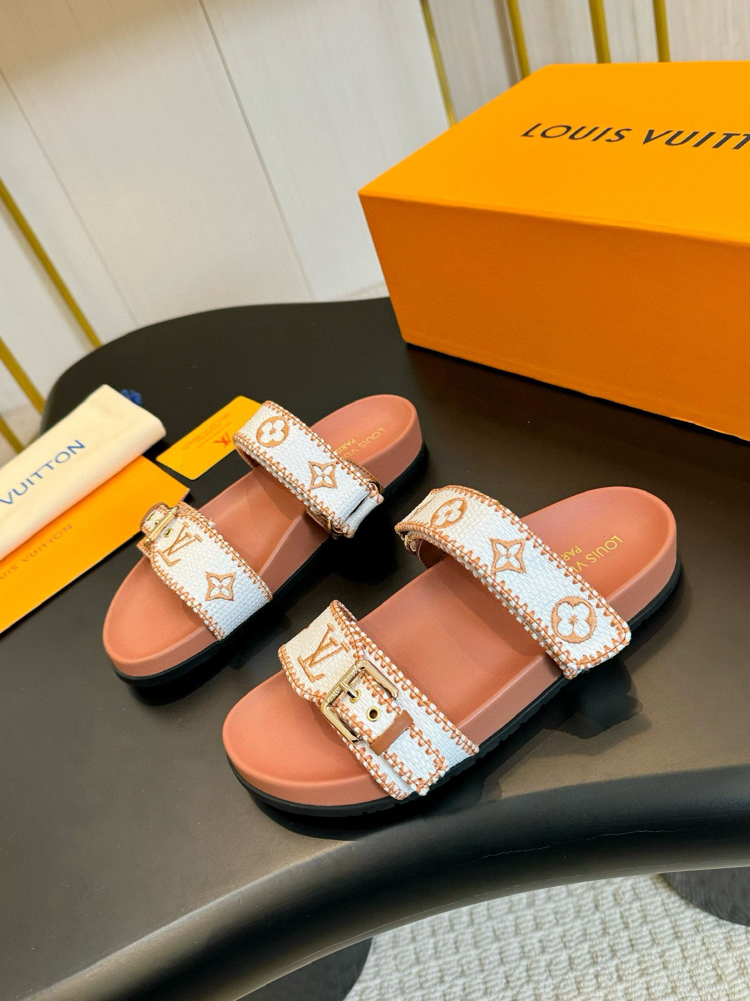 UA LV Bom Dia Flat Comfort Mule