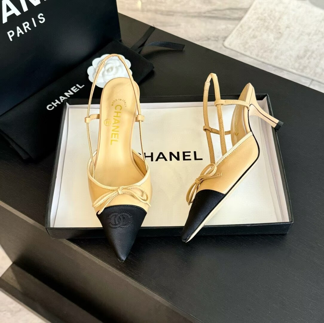 UA Ch**el Slingbacks