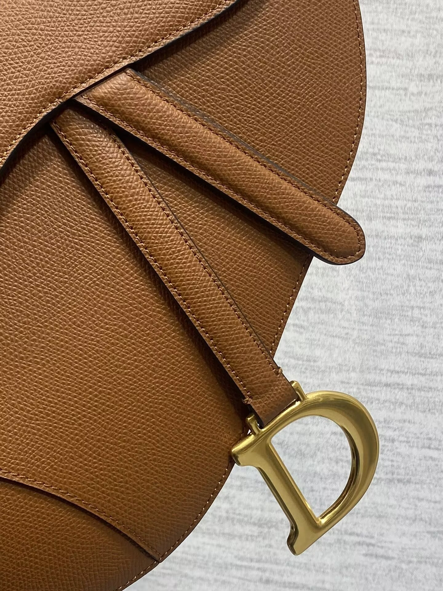 D10r Saddle Bag 24x6x18cm