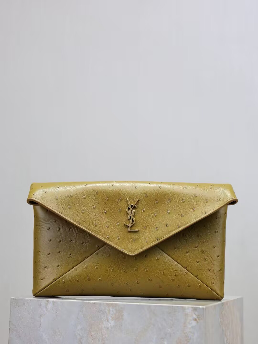 Y51 CASSANDRE large envelope pouch 29.5x18x4.5cm