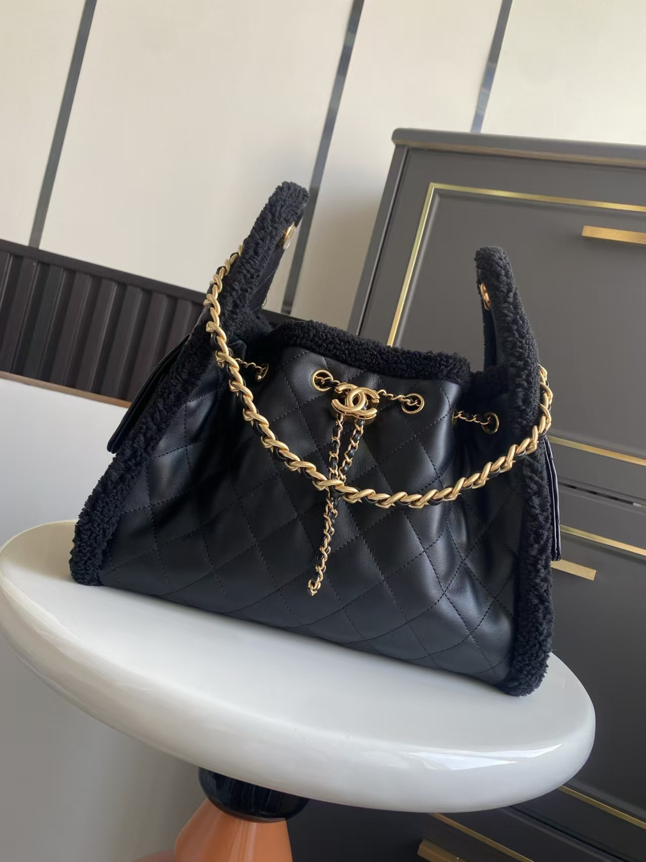 Ch**el 25C Bucket Bag 26x30x14cm