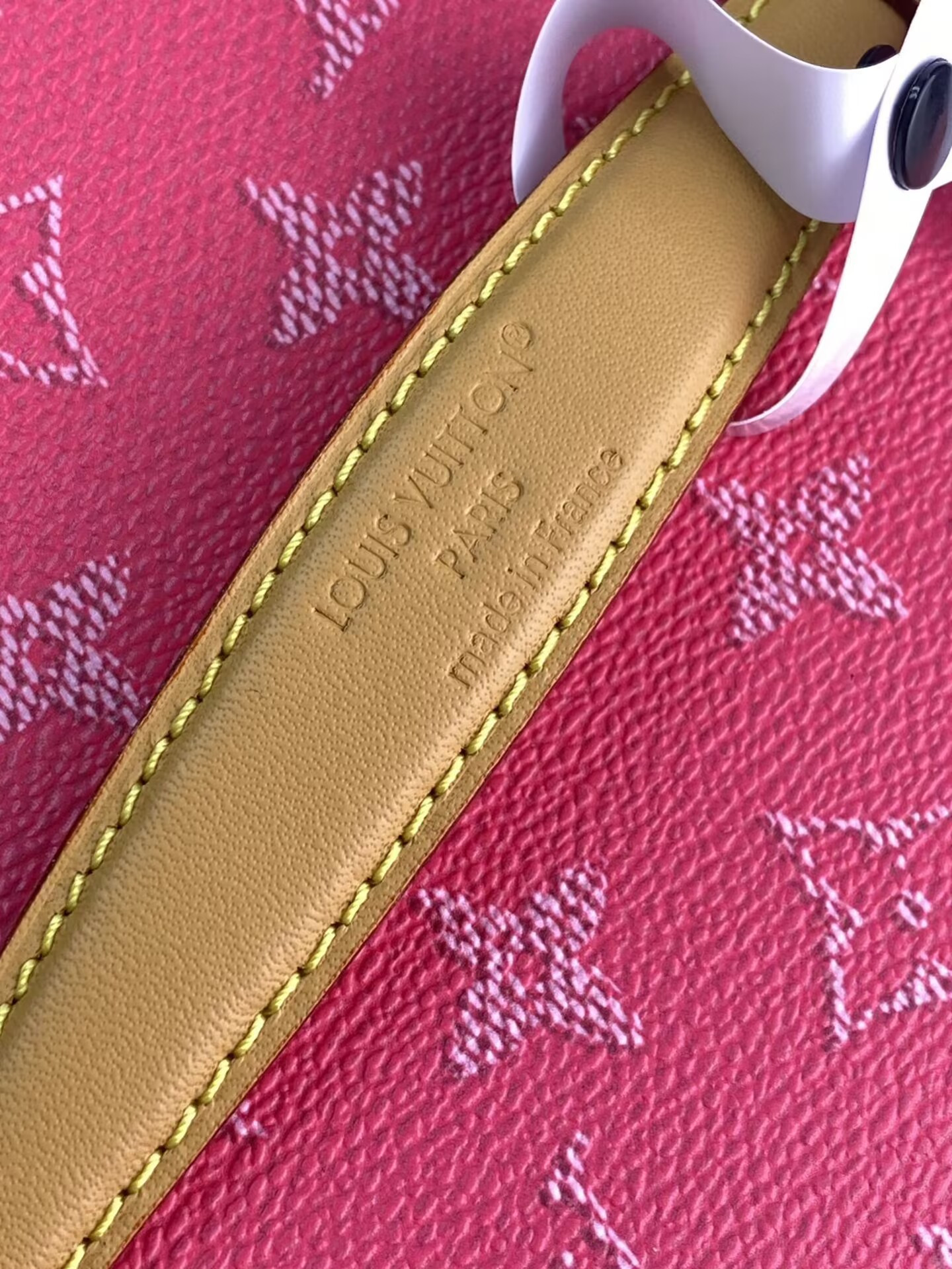 LV Nice Mini M26889 20x14x13 cm