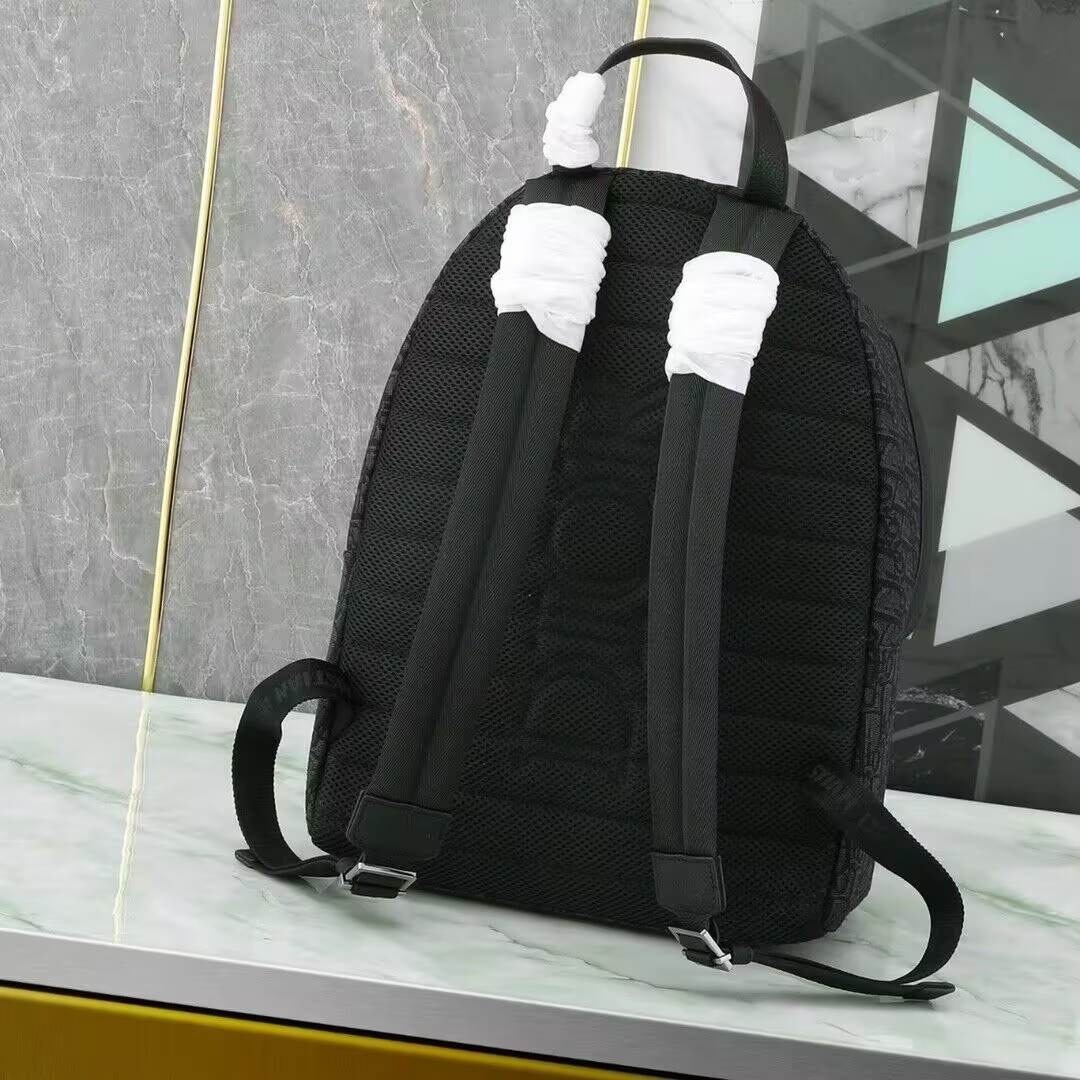 D10r Travel Backpack 30x42x16 cm