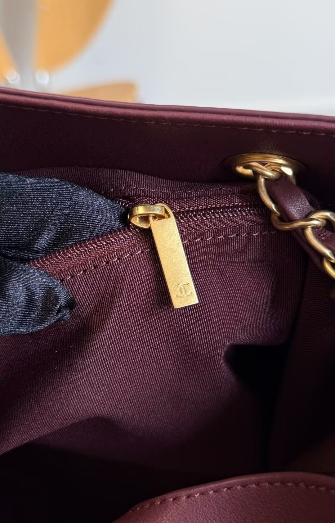 Ch**el Small Shopping Bag AS5634 24x36x14cm